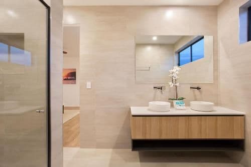 Six-Bedroom Holiday Home