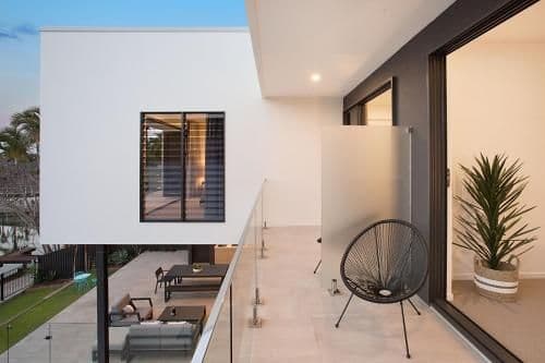 Six-Bedroom Holiday Home