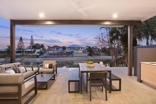 Six-Bedroom Holiday Home