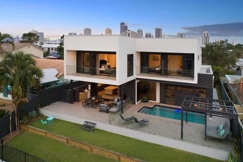 Six-Bedroom Holiday Home