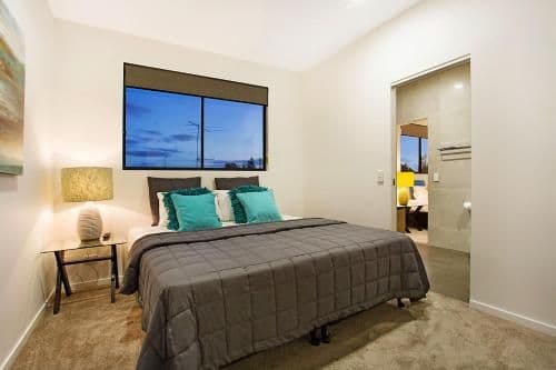 Eight-Bedroom Holiday Home