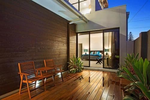 Eight-Bedroom Holiday Home