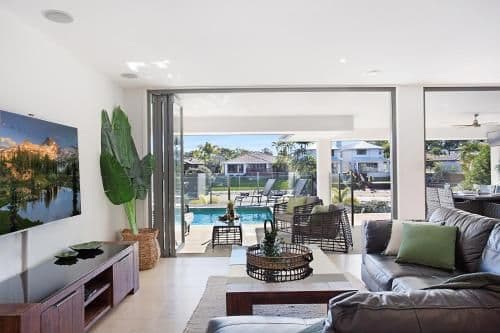 Five-Bedroom Holiday Home