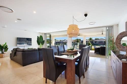 Five-Bedroom Holiday Home