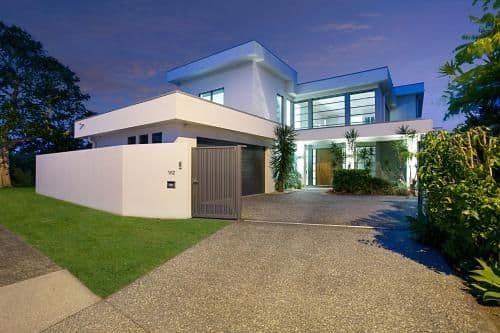 Five-Bedroom Holiday Home
