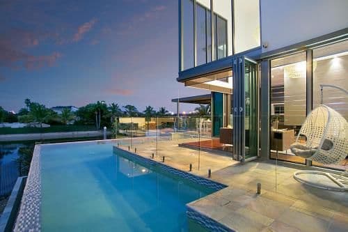 Five-Bedroom Holiday Home