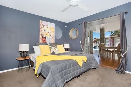 Seven-Bedroom Holiday Home
