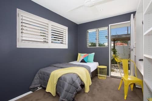 Seven-Bedroom Holiday Home
