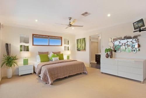 Six-Bedroom Holiday Home