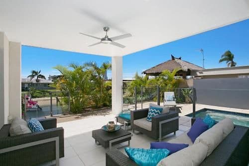 Six-Bedroom Holiday Home