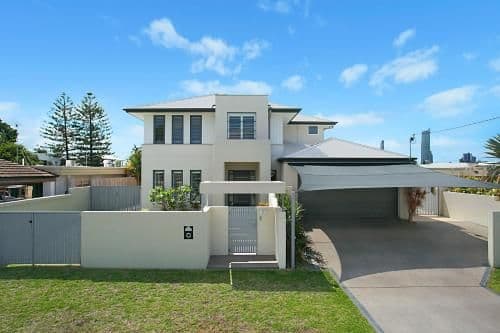 Six-Bedroom Holiday Home