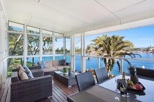 Seven-Bedroom Holiday Home