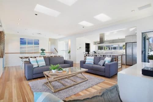Seven-Bedroom Holiday Home