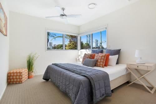 Seven-Bedroom Holiday Home