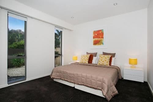 Eight-Bedroom Holiday Home