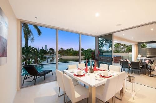 Seven-Bedroom Holiday Home