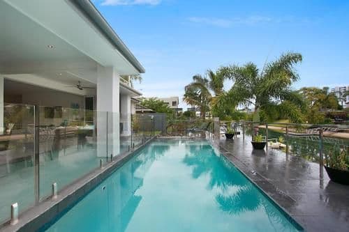 Six-Bedroom Holiday Home