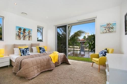 Six-Bedroom Holiday Home