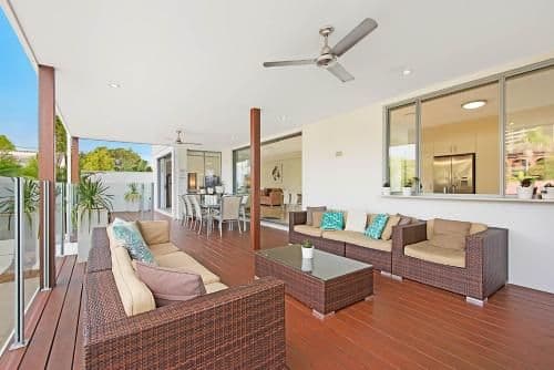 Five-Bedroom Holiday Home