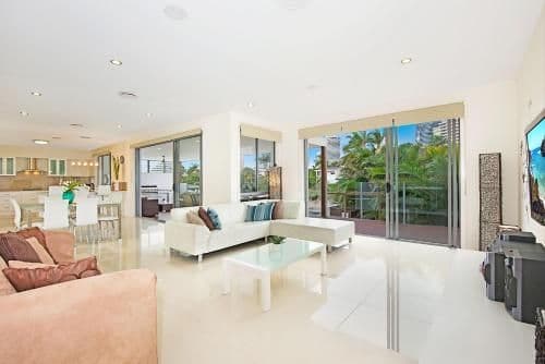 Five-Bedroom Holiday Home