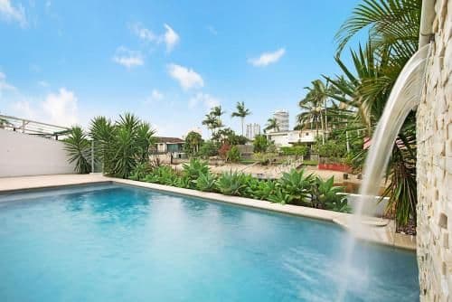 Five-Bedroom Holiday Home