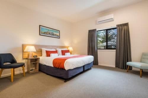 2 Bedroom Accessible Room