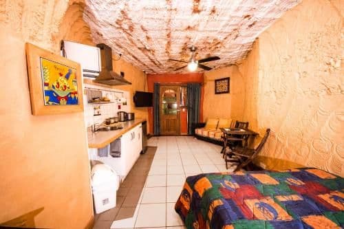 Deluxe Double Room (2 Adults + 1 Child)