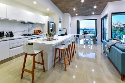 3 bedroom seaview – Apartment 8