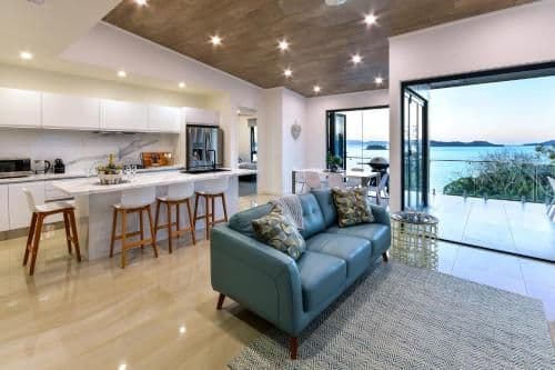3 bedroom seaview – Apartment 8