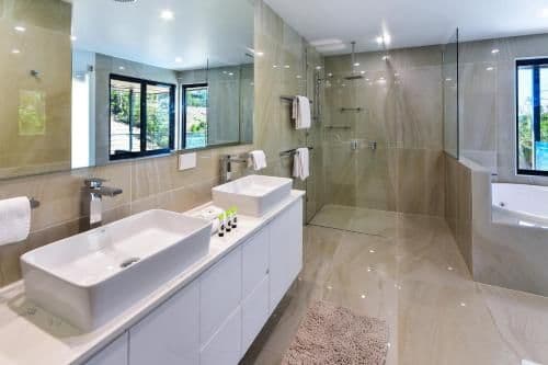 3 bedroom seaview – Apartment 8
