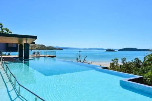3 bedroom seaview with Private Plunge Pool – Apartment 15