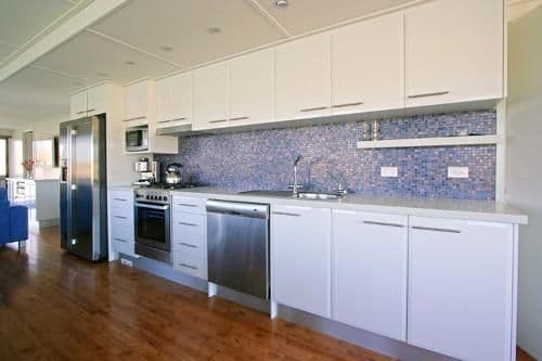 Four-Bedroom Houseboat - Absolute Indulgence 