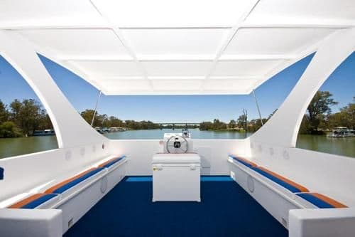Four-Bedroom Houseboat - Absolute Indulgence 