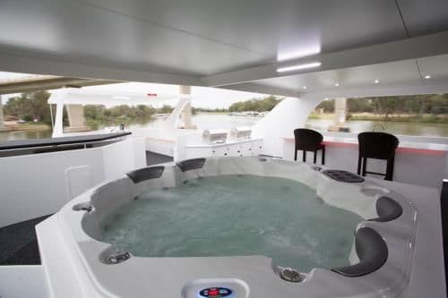 Six-Bedroom Houseboat - Platinum Indulgence