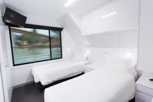 Six-Bedroom Houseboat - Platinum Indulgence