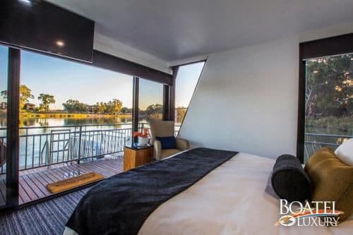 Five-Bedroom Houseboat - Boatel Luxury 