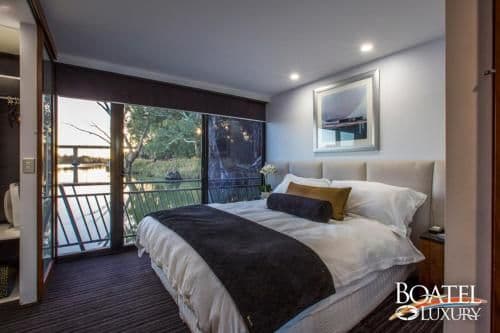 Five-Bedroom Houseboat - Boatel Luxury 