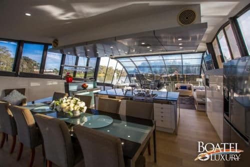 Five-Bedroom Houseboat - Boatel Luxury 