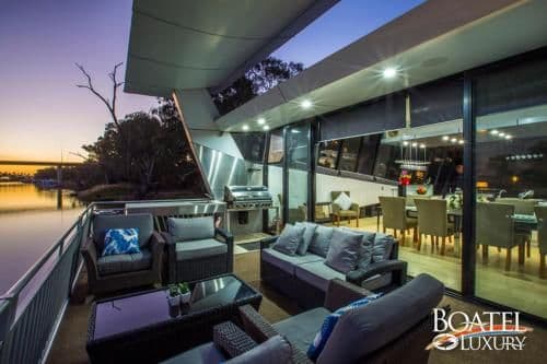 Five-Bedroom Houseboat - Boatel Luxury 