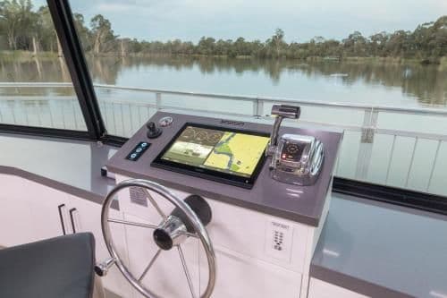 Four-Bedroom Houseboat - Sapphire Indulgence