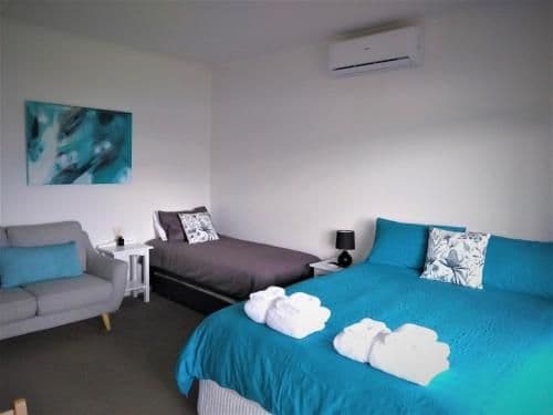 Deluxe Double or Twin Room with Spa Bath - The Isla