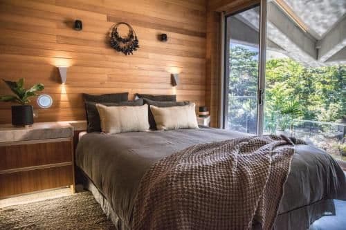Six-Bedroom Apartment