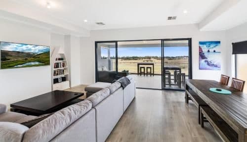 Five-Bedroom Apartment