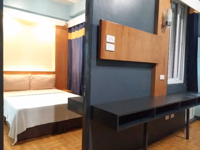 SUITE ONE BEDROOM