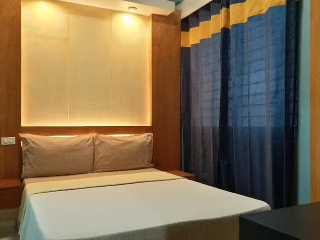 SUITE ONE BEDROOM
