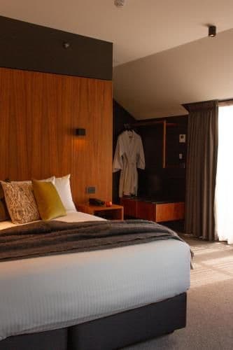 Superior King Room with Balcony - Grove 