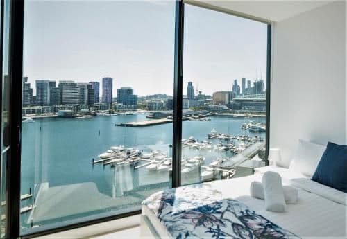 Luxury Two-Bedroom / Two Bathroom Apartments Harbour Views