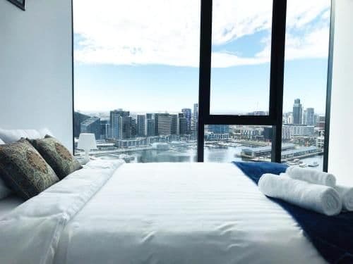 Luxury Two-Bedroom / Two Bathroom Apartments Harbour Views