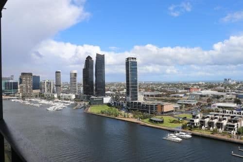 Luxury Two-Bedroom / Two Bathroom Apartments Harbour Views