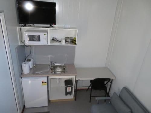 Budget Bunk Room